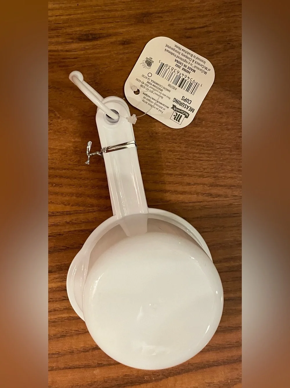 New McCormick White Nesting Measuring Cups Set